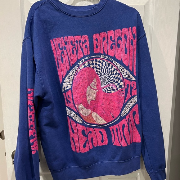 grateful dead sweatshirt urban outfitters